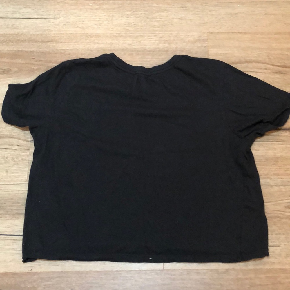 Crop top - Picture 2 of 2